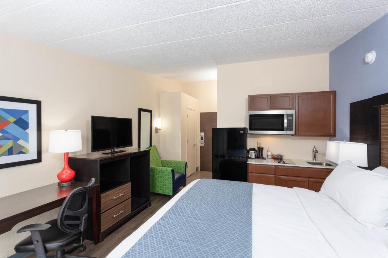 Hotel Wingate By Wyndham Bloomington Exterior foto