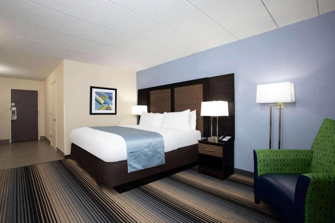 Hotel Wingate By Wyndham Bloomington Exterior foto